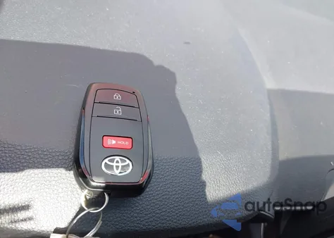 2022 Toyota Corolla Cross Le из США, поврежденный, VIN 7MUCAABG4NV021020